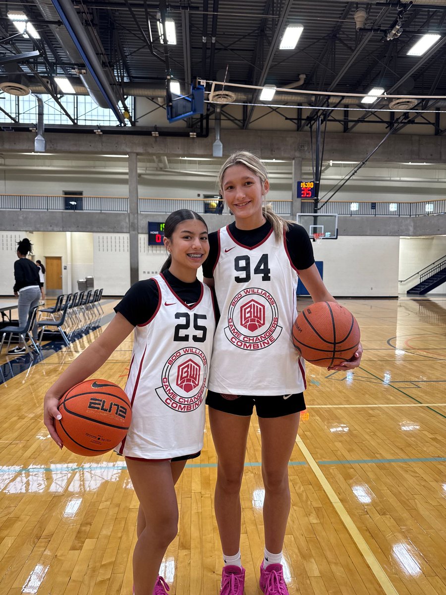 SCA_OH's tweet image. Layla &amp;amp; Taegyn dominating the Game Changers Combine 🙌 

#scafam #nike #2025eybl #elite #aaubasketball