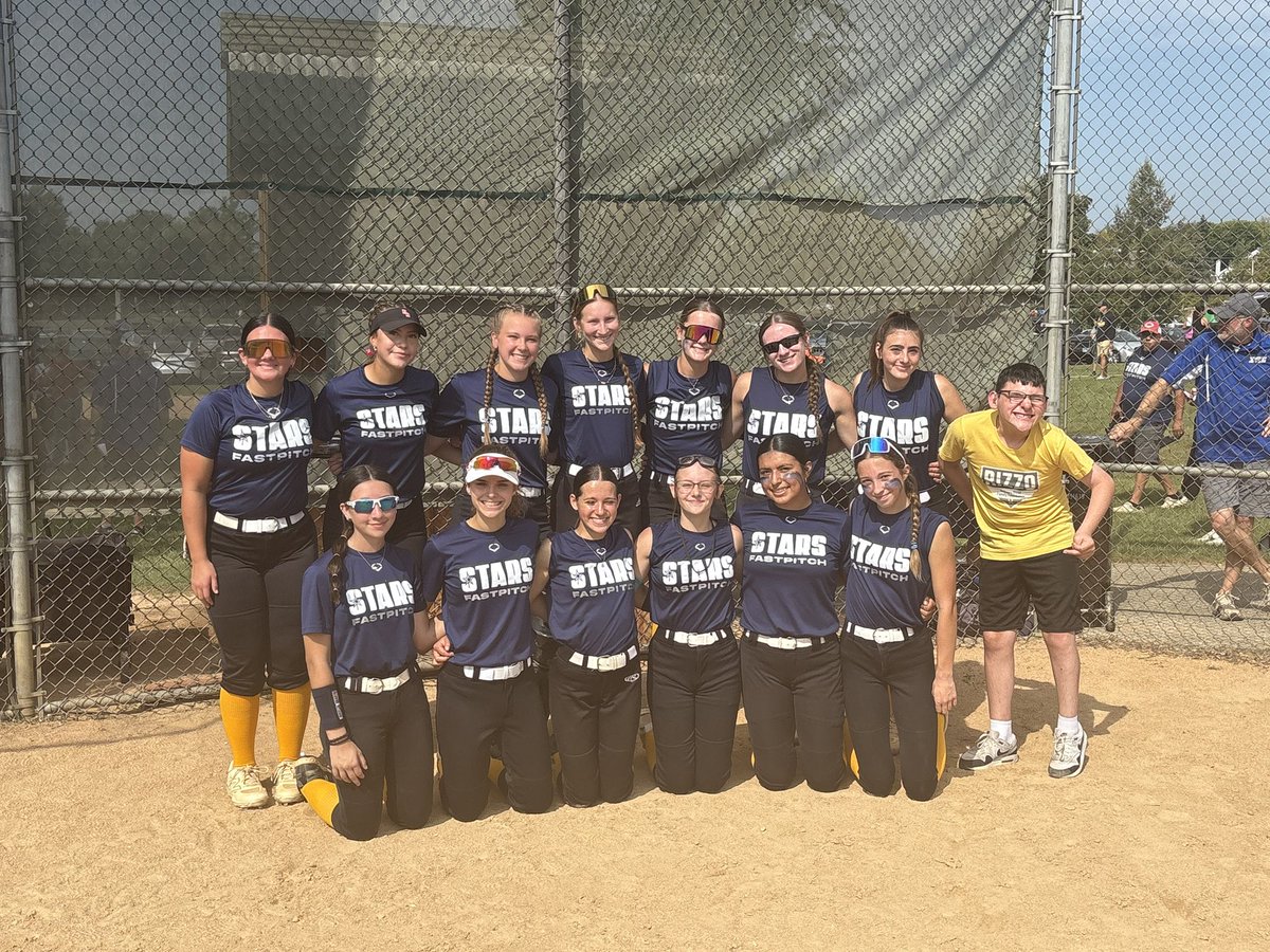 In honor of Children’s Pediatric Cancer awareness, we decked out in some gold socks to show our support! We started off the weekend strong, going 2-0-1 in the first day of the PGF Northern Ice “More than a Game”
<a href="/ILStars2010/">IL Stars Fastpitch - Erickson</a> <a href="/starsnationalfp/">Stars Organization</a> 
#harperwrightneverwrong #catcher#6