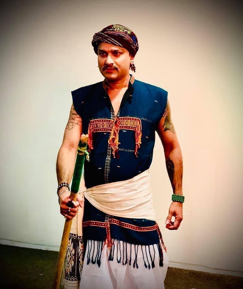 Zubeen Da was always restless. His was not just a voice - it was a vessel for emotion, rebellion, joy, longing. As we say in Assamese "লুইতৰ পাৰৰ সুৰৰ মহান ঢৌ, অসমৰ হৃদয়ৰ স্বৰ" - The great wave of melody from the banks of the Brahmputra, the voice of Assam’s heart.🙏🙏