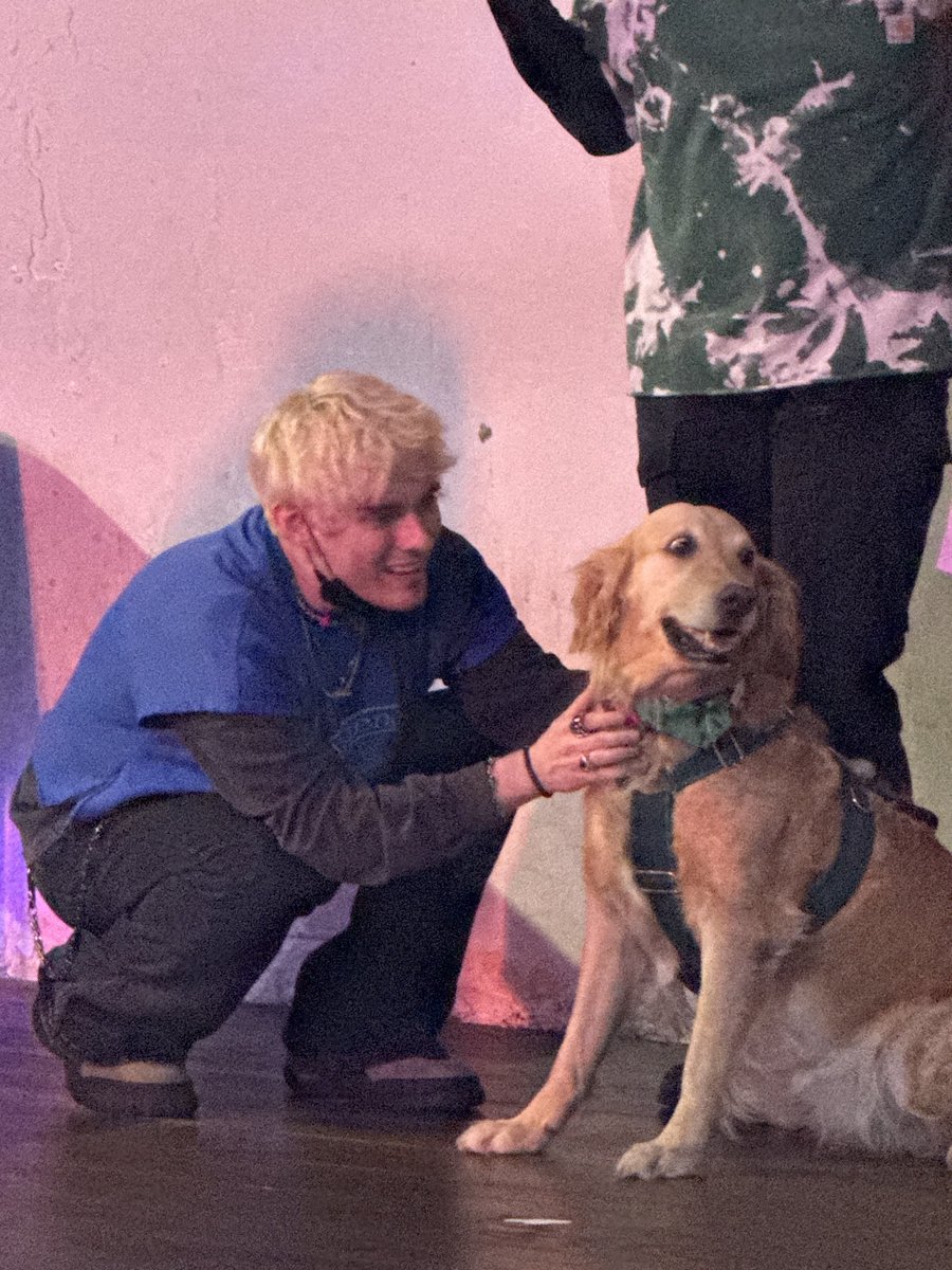 cam ♡ (@camrynrb) on Twitter photo 