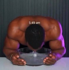 jjoaolourenc0's tweet photo. Eu no vaso sanitário do Andreas Pereira https://t.co/P6GnKTNFeQ