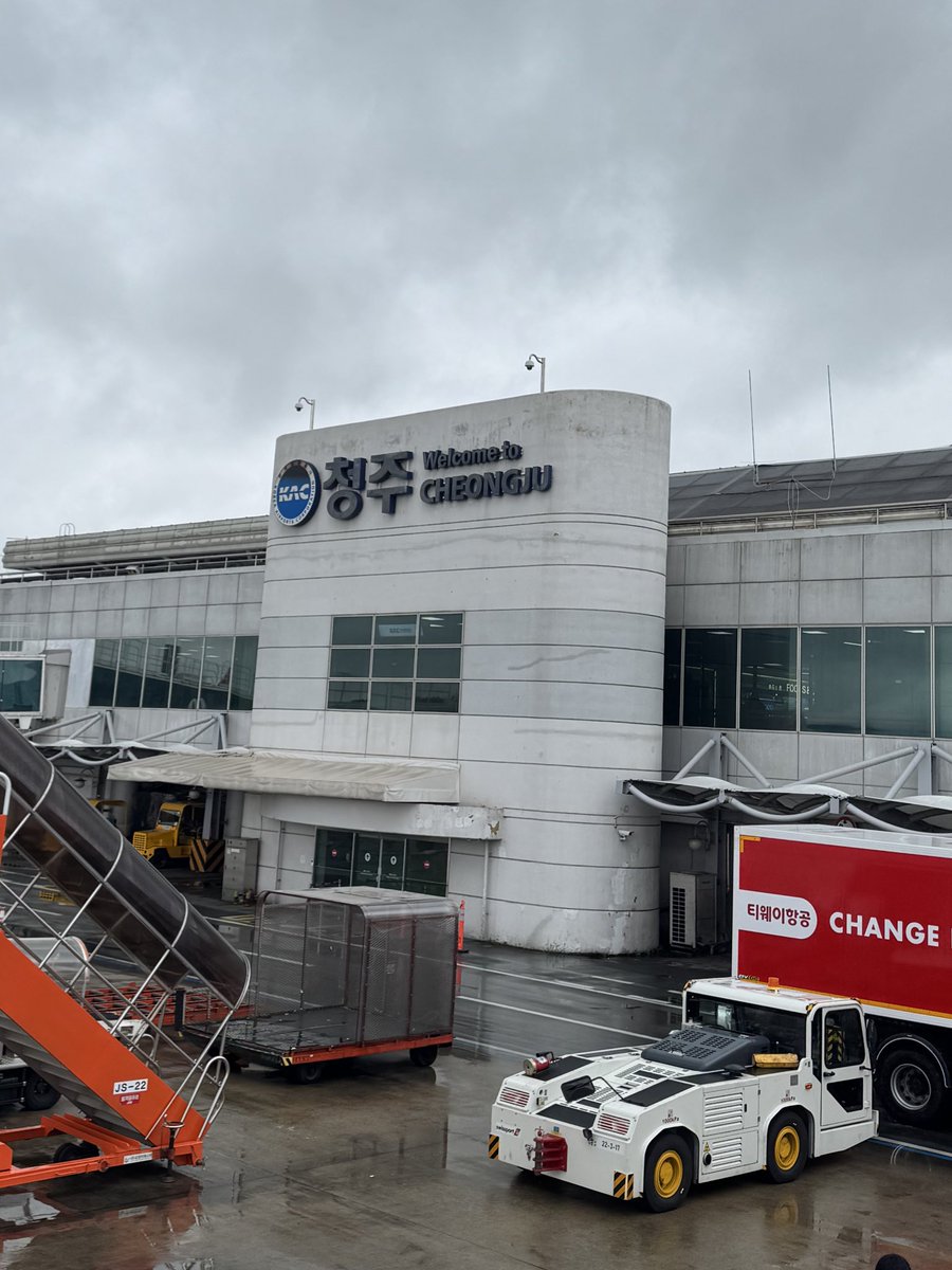 nyap_6's tweet image. 初청주✈️
往復最安で14000円で行けるし通おうかな^ ^