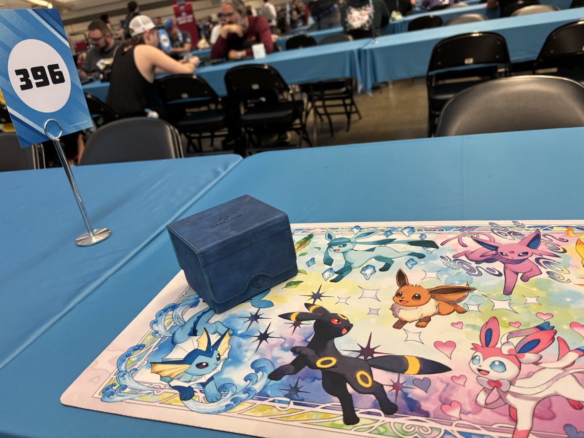 CollectingWithC's tweet image. First Pokemon regional is in the books. Rough start, but was able to rebound and ended up pretty proud of how I played.

Now begins the grind for Milwaukee 🫡