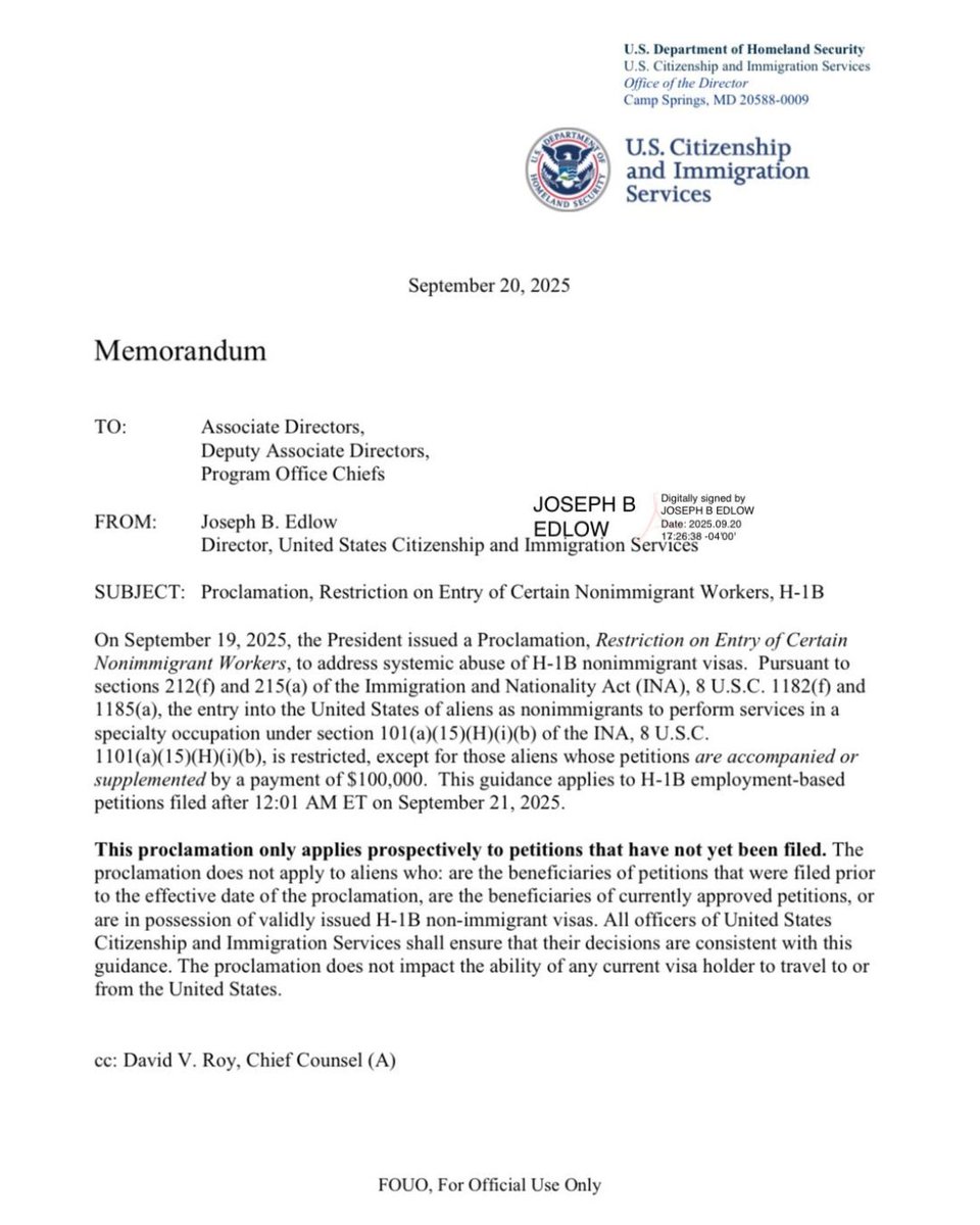 moneycontrolcom's tweet image. #NewsUpdate |📢 Update from USCIS (US Citizenship and Immigration Services): Trump’s new H-1B visa requirement applies only to new petitions filed after Sept 21, 2025. Existing applications remain unaffected 

#h1bvisa #USImmigration #Trump
