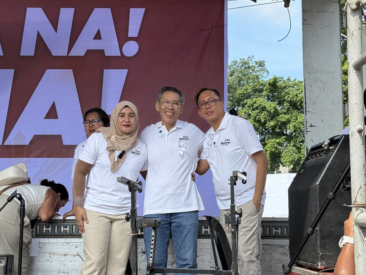 AkbayanParty's tweet image. 𝗔𝗞𝗕𝗔𝗬𝗔𝗡 𝗪𝗔𝗥𝗡𝗦 𝗗𝗨𝗧𝗘𝗥𝗧𝗘𝗦 𝗔𝗡𝗗 𝗕𝗕𝗠: 𝗣𝗘𝗢𝗣𝗟𝗘’𝗦 𝗔𝗡𝗚𝗘𝗥 𝗔𝗧 𝗕𝗢𝗜𝗟𝗜𝗡𝗚 𝗣𝗢𝗜𝗡𝗧

Akbayan Partylist Representatives Chel Diokno, Perci Cendaña, Dadah Kiram Ismulah,  and Dinagat Islands Rep. Kaka Bag-ao - collectively known as the “Akbayan…