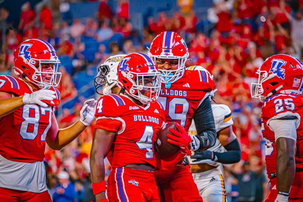 Red (Bulldogs’ Version)

#BarkLouder ✖️ #HBTD