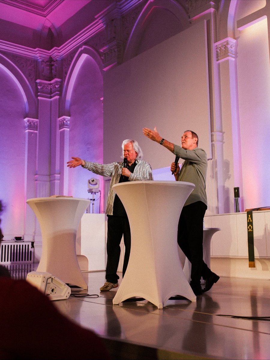 Berlin. A packed house. Such a hunger for God. About 130 people gave their hearts to Jesus.