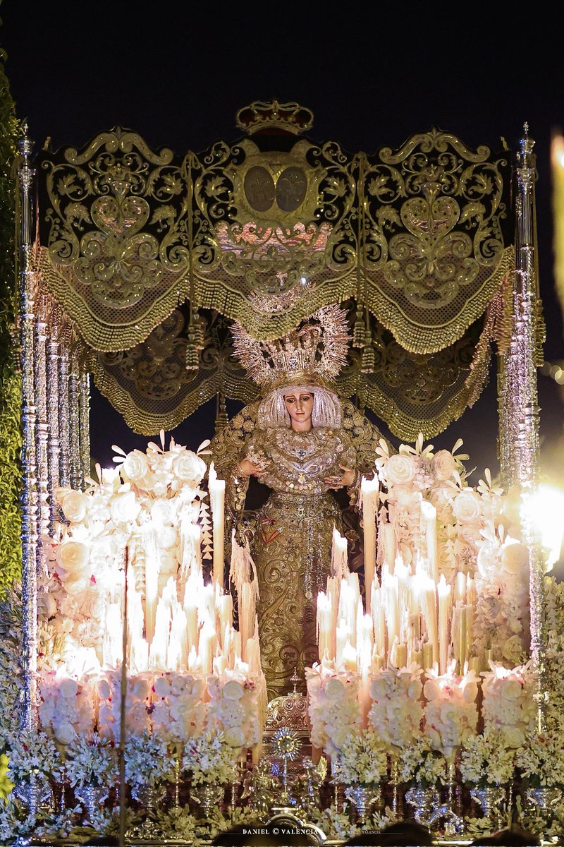 <a href="/blogalcompas/">.</a> <a href="/HdadVictoria/">Hermandad de la Victoria</a> <a href="/Lapazmalaga/">Banda La Paz Málaga</a> Me encantó esta virgen guapísima