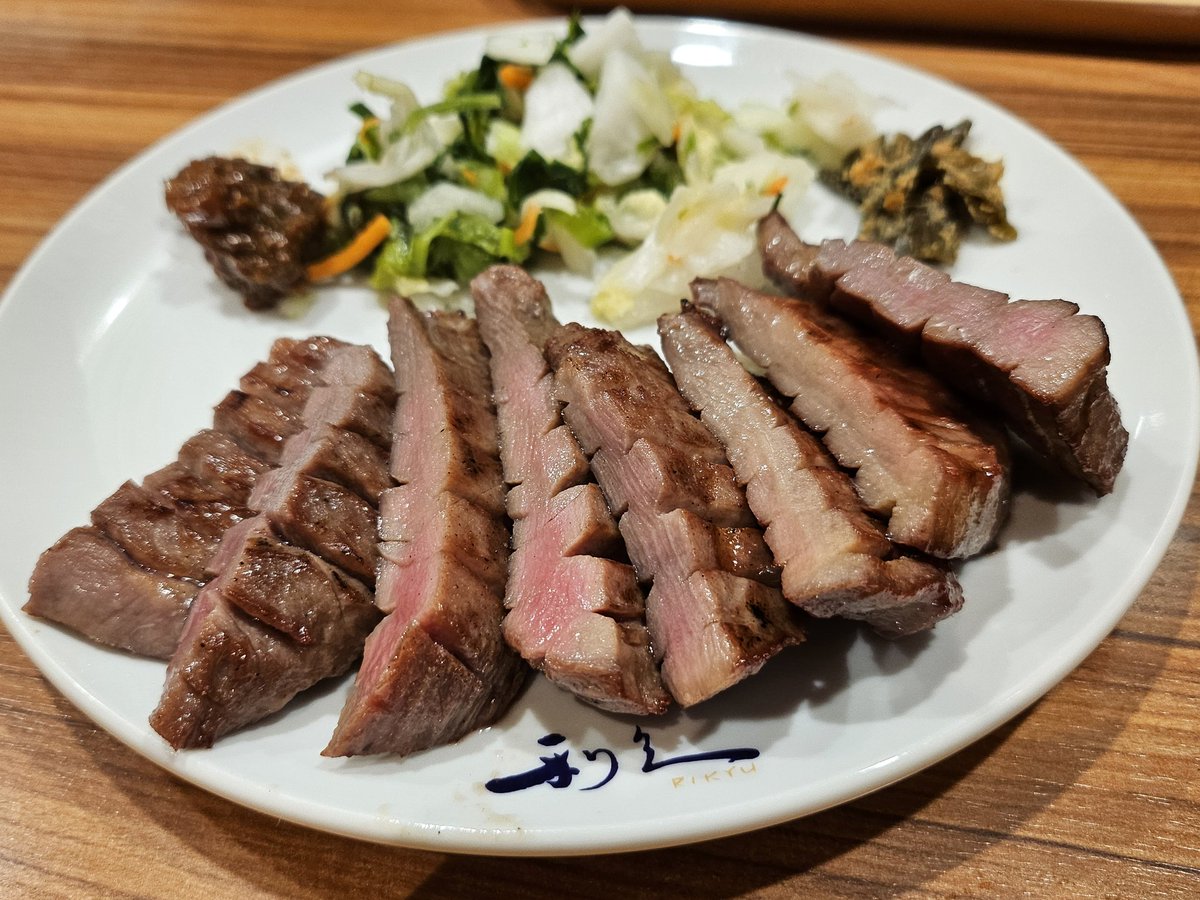 TakaguchiS's tweet photo. 仙台を堪能w

#SUPERGT2025 
#スポーツランド菅生 
#ユアスタ
#ベガルタ仙台vsモンテディオ山形 
#牛タン利休 https://t.co/1v24R1Dg6z