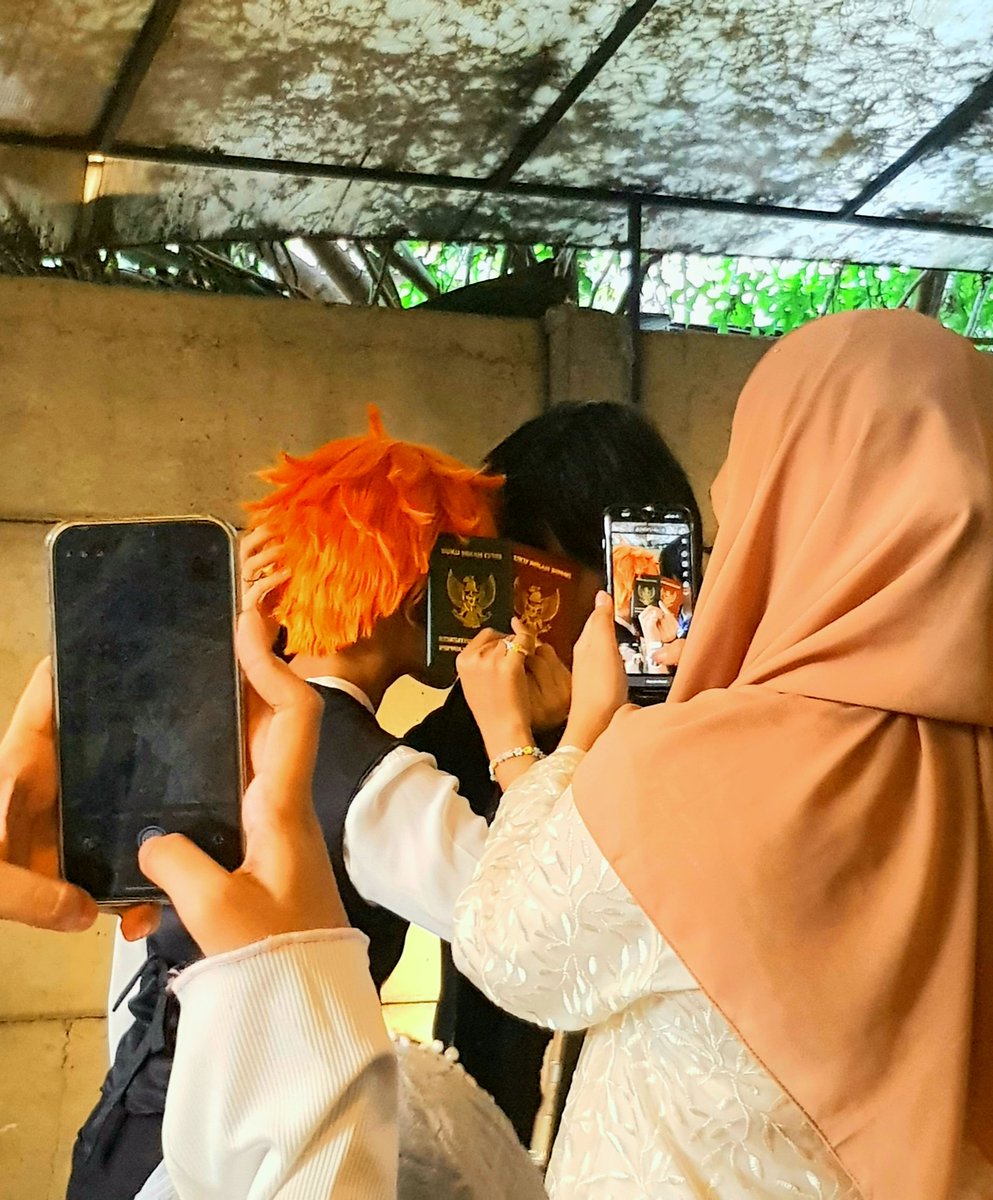 yangkeyart's tweet photo. Foto Paparazi tercakep https://t.co/4G9a7LSxLG