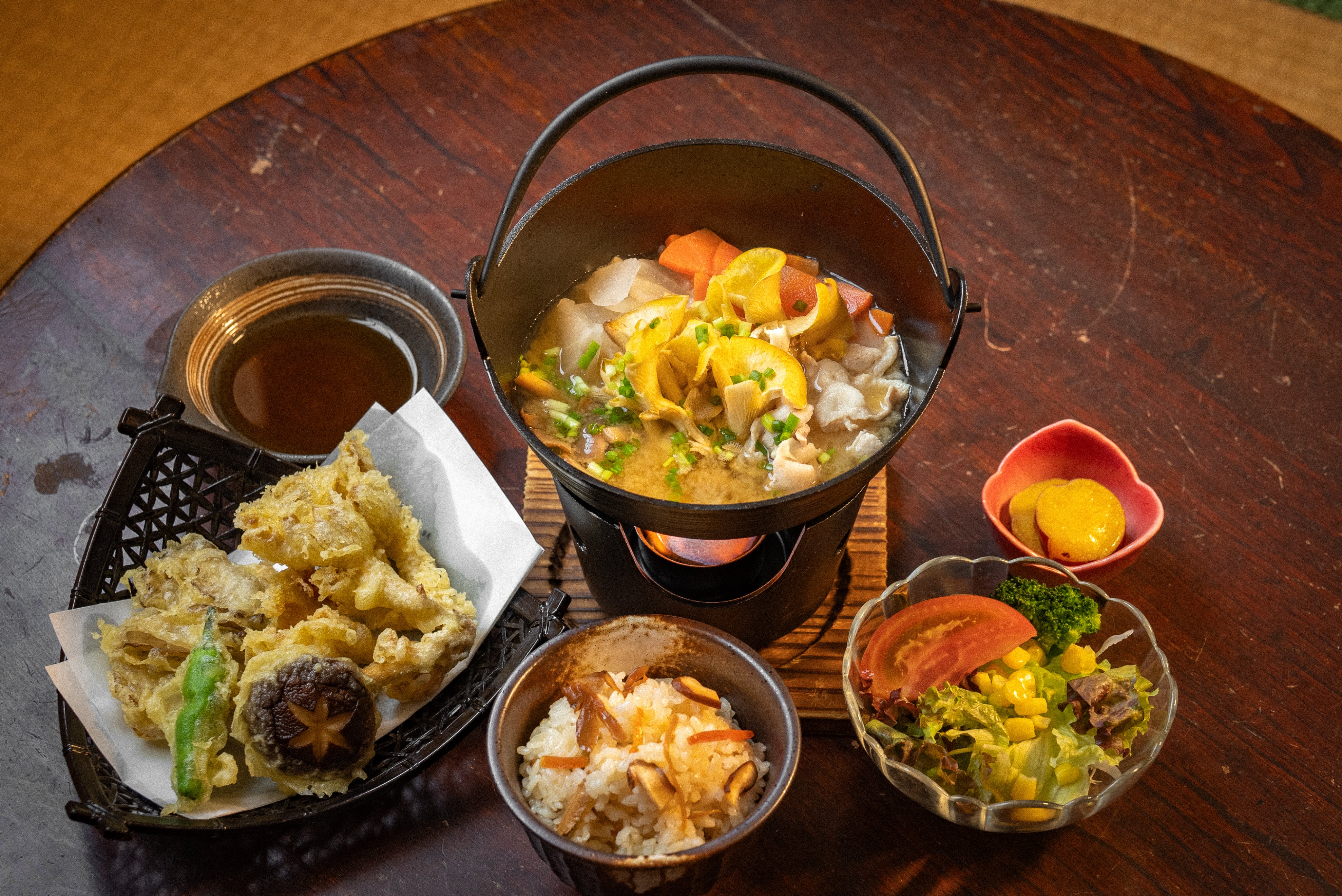 お膳　御膳　レトロ　10客 お膳 御膳 レトロ 10客 膳