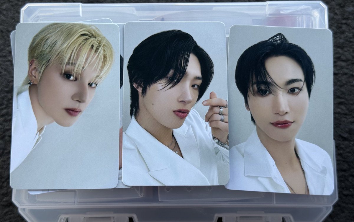 《ateez 交換》
名古屋タワレコ会場購入特典

譲:ソンファ.ミンギ.ウヨン
求:埼玉 会場特典 サン君

名古屋本日.神戸2日目.郵送交換
#ateez交換