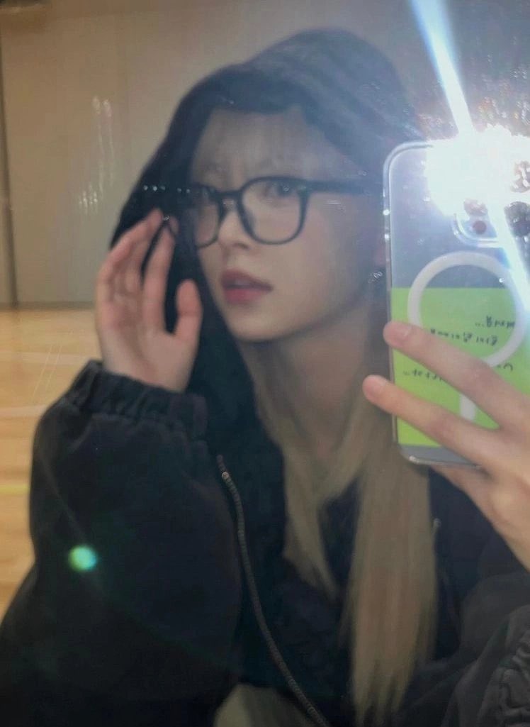 𝑂3 𝚢ǝ𝕒rs w/ 𝐥e ▩ུ⃨ ❤︎ 𝐬𝕤era𝚣i𝕡 tweet media