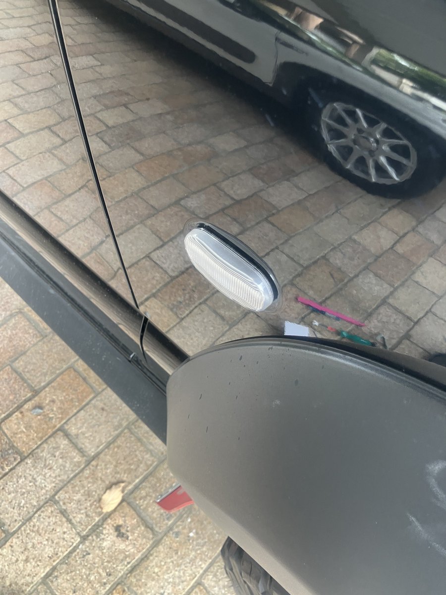 サイドマーカークリアに変えた