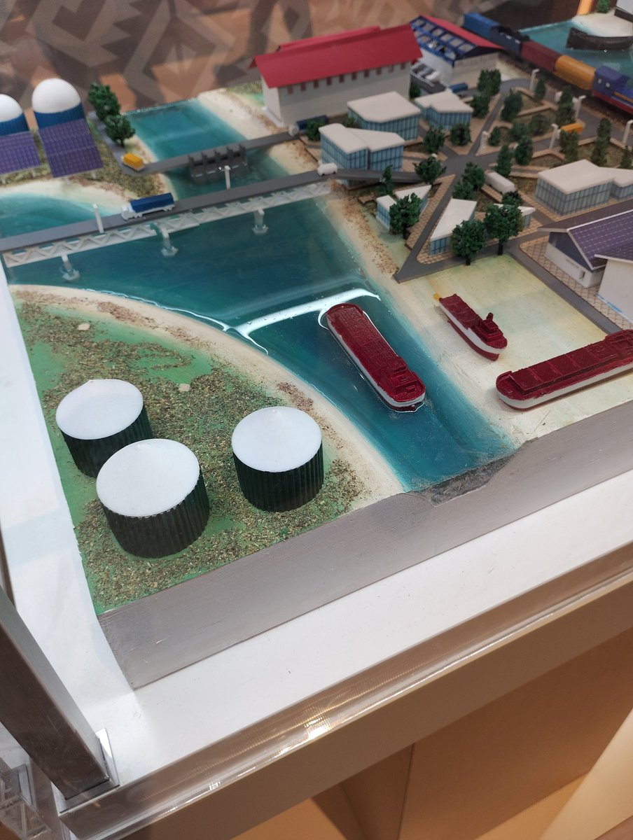 TinkerBaseJP's tweet image. 関西万博で見つけた3Dプリント造形品。
準備不足でほとんど回れなかった😭

#EXPO2025