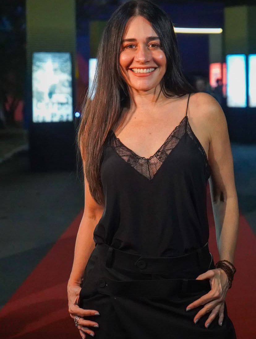 LINDA! Simplesmente Alessandra Negrini no festival de cinema de Brasília