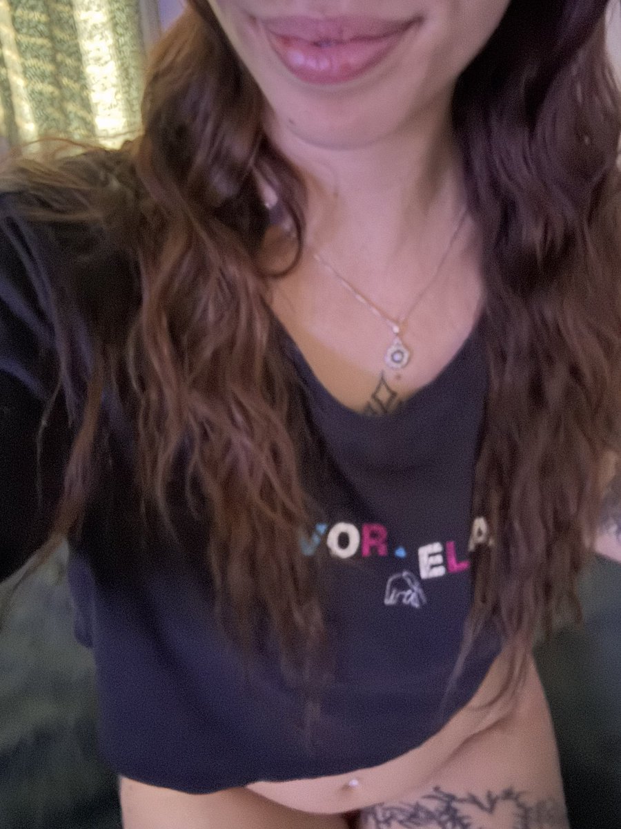 goddessmaii2's tweet photo. You wish you could have the pleasure of meeting me loser😈 
Findom Paypigs Worship Me Feet Pics Chatting Human ATM https://t.co/XhoKAApiG6