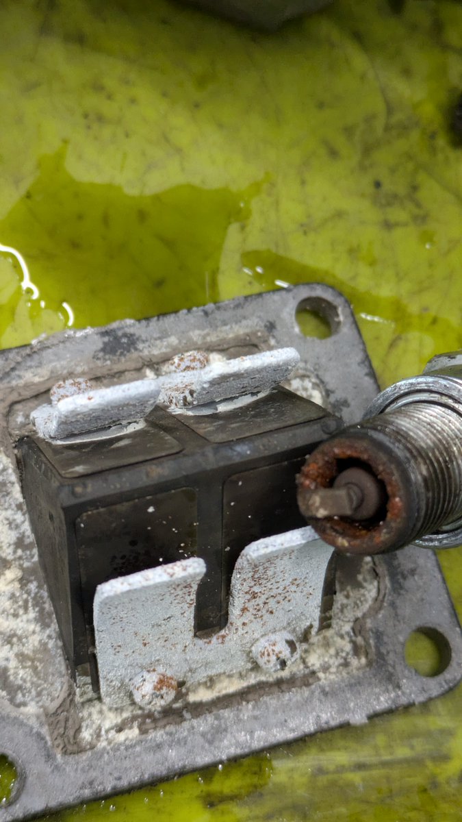 TZR50 買って1週間後にはエンジンがかからなくなった3TUがピットイン