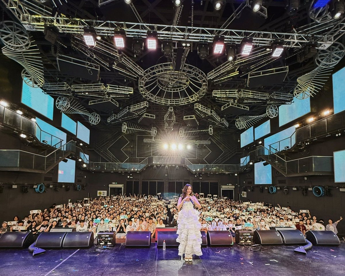 TrendForFB's tweet photo. สรุปเทรนด์
SAROCHA NANNING 2025
- สูงสุดอันดับ 5 เทรนด์ X ไทย 
- สูงสุดอันดับ 8 เทรนด์ X โลก
#Freen1stFMinNanning
- สูงสุดอันดับ 4 เทรนด์ X ไทย 
- สูงสุดอันดับ 7 เทรนด์ X โลก

ติดเทรนด์รวม 13 แห่งทั่วโลก 🌷🎤

@srchafreen
  
#FreenFanmeetingInNanning
#srchafreen #FreenStats #TrendForFB