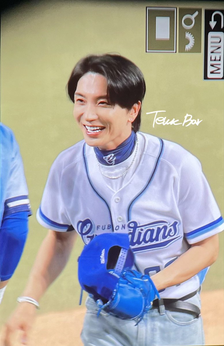 이특바_Teukbar tweet media