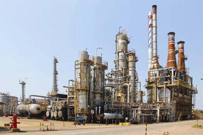 TheMorningLK's tweet photo. Energy sourcing: Why is competitive bidding shunned?
Details👇 https://t.co/F7oEwNb6qn

#themorninglk #trending #srilanka #news #srilankanews #srilankanewstoday https://t.co/d1ep3zF1ly