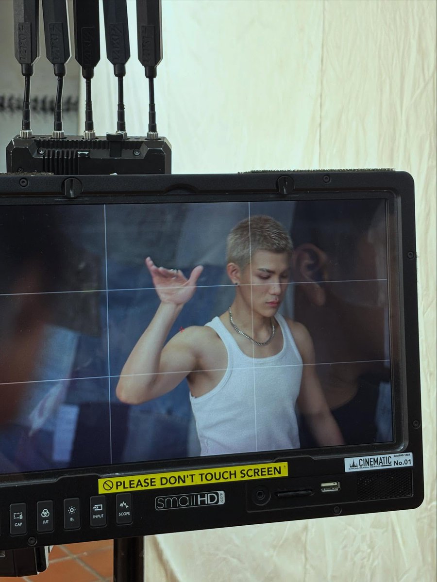 fourth.ig IG:
Side 2 Side 🥀🦋 (1)

FOURTH POSTER SET02
#SideToSide_FOURTHftMABELZ
#Fourthnattawat #โฟร์ทณัฐวรรธน์