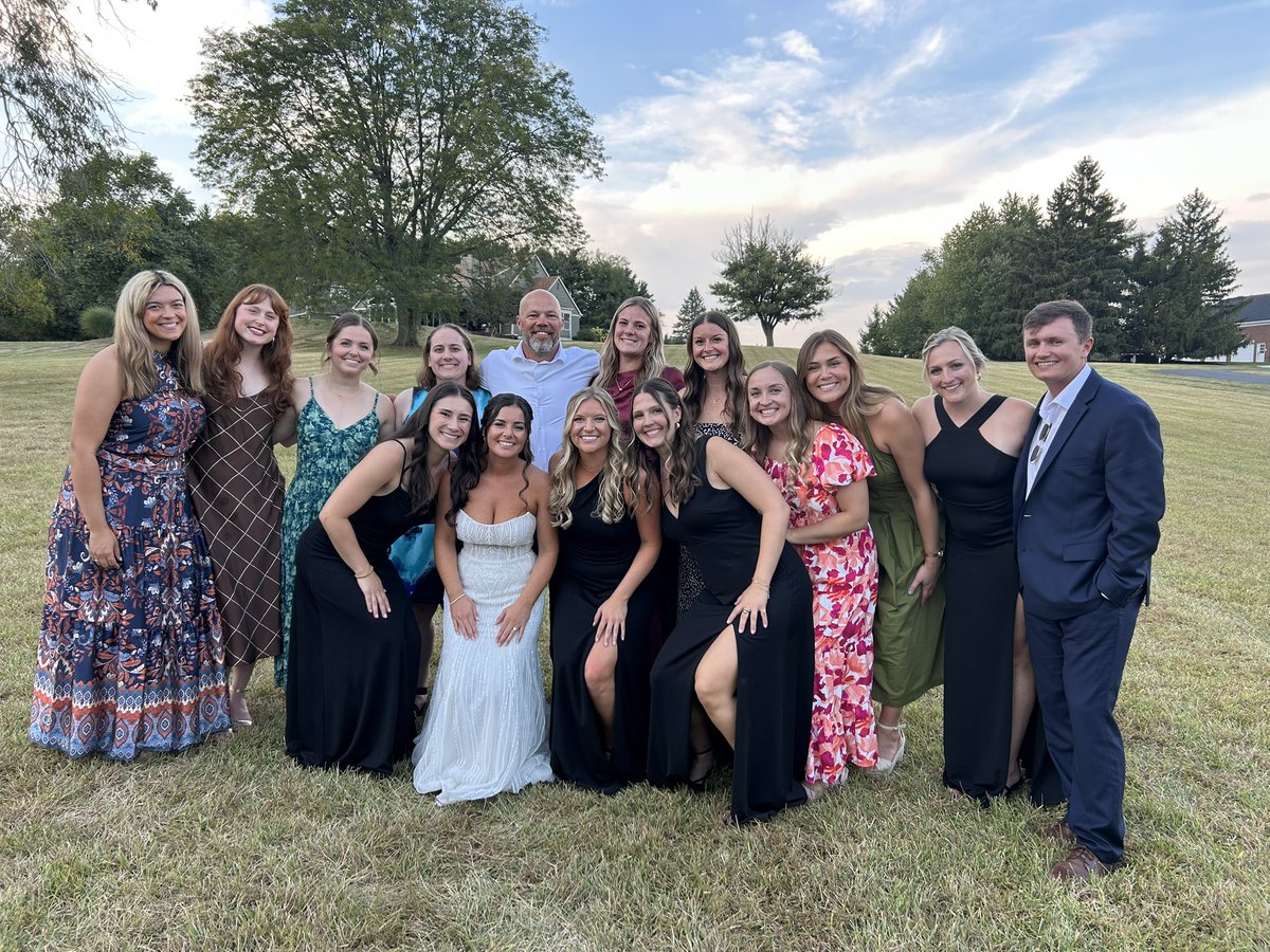 Such a wonderful evening celebrating the wedding of <a href="/payton_longest/">Payton Longest</a> ! I was fortunate to get to hang out with some of my favorite <a href="/ButlerSoftball/">Butler Softball</a> Dawgs!
