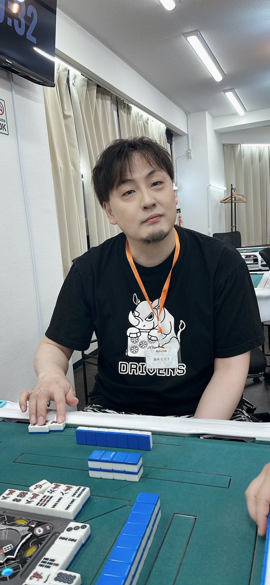gedou_0915's tweet photo. 応縁団はじまりました🀄
ゲスト9名圧巻です🥹✨️
皆さんの素敵なお写真をそろり...😌
優勝目指して頑張っていきましょう🏆
#夏雀 https://t.co/Joa3EvRRat