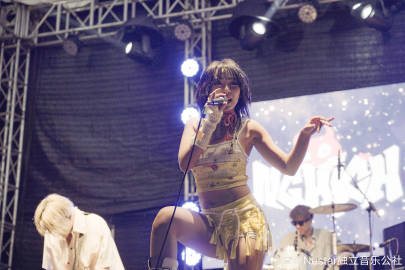 StarNest tweet media