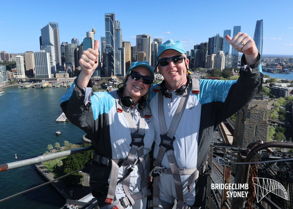 AndyPick73's tweet image. Scaled the Sydney Harbour Bridge today. What you up to this Sunday?