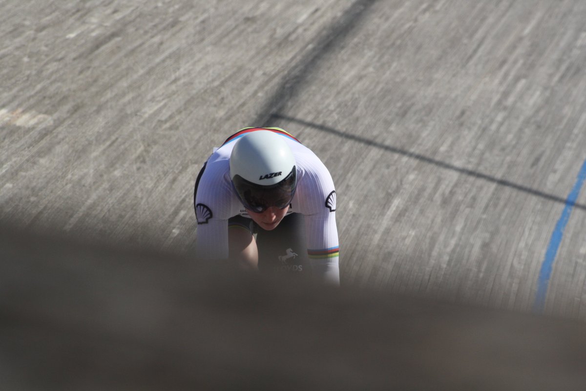 Mai venen malament un parell de dies a roda d'en <a href="/xevi_planas_/">Xevi Planas</a> x <a href="/ciclismecat/">Federació Catalana de Ciclisme</a>. Regust olímpic i mundial al Trofeu Ciutat de Barcelona-Memorial Miquel Poblet🏅🌈