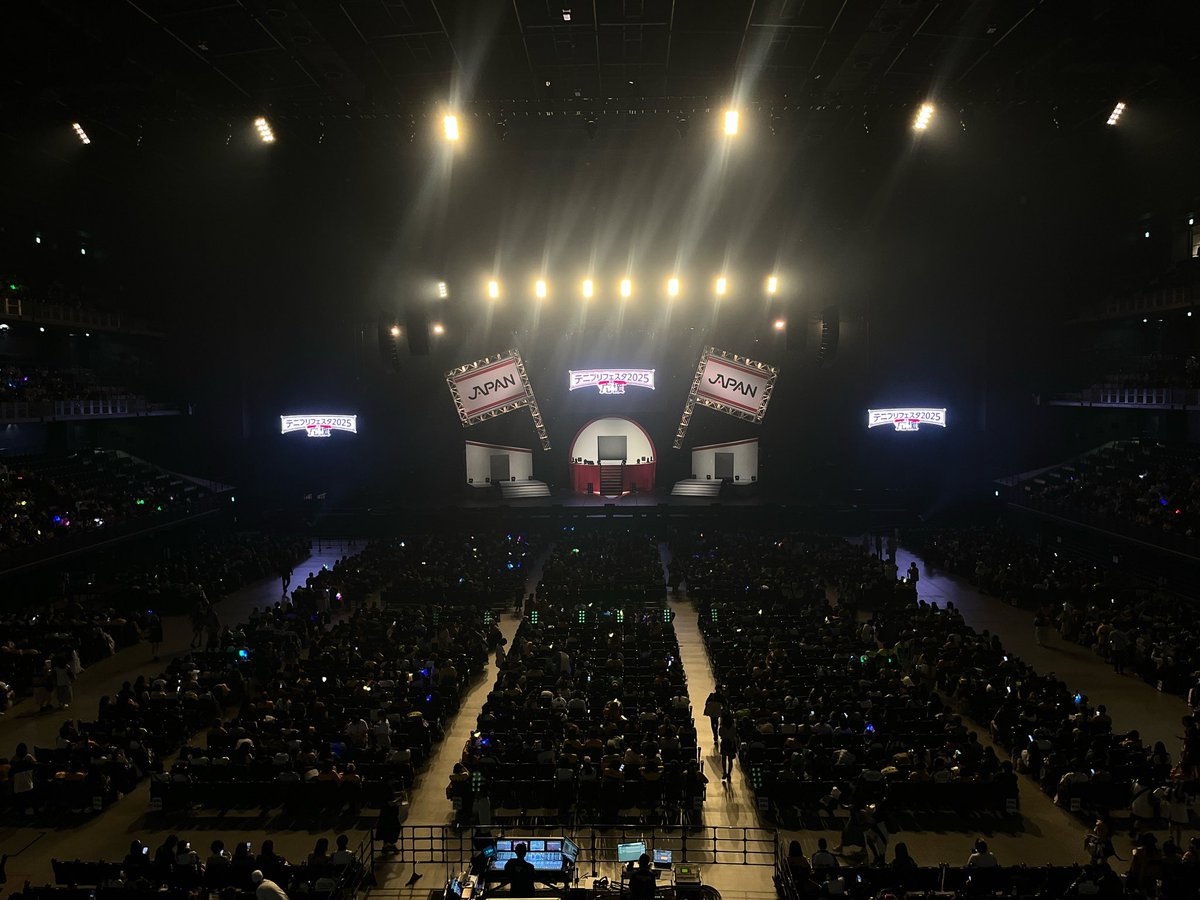 テニプリ沼にハマって17年
一つの欲望が成仏しました👼
うぉぉおぉぉぉぉぉおおお