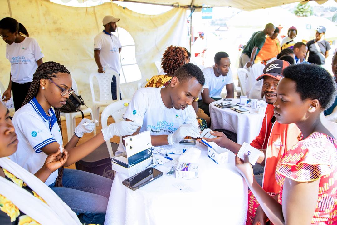 Fabrice25010's tweet photo. @RPSARwanda in partnership with @vennue360 in #WPW2025 held an NCDs screening campaign at @NyaruguruDistr. I was pleasured to join the team that screened 440+ people for BMI, BP, glucose, HIV, HBV &amp; HCV . 
@RwandaNCD @RBCRwanda @WHORwanda @PIH @IPSForg @HIVHep https://t.co/cZY2xfzZFR