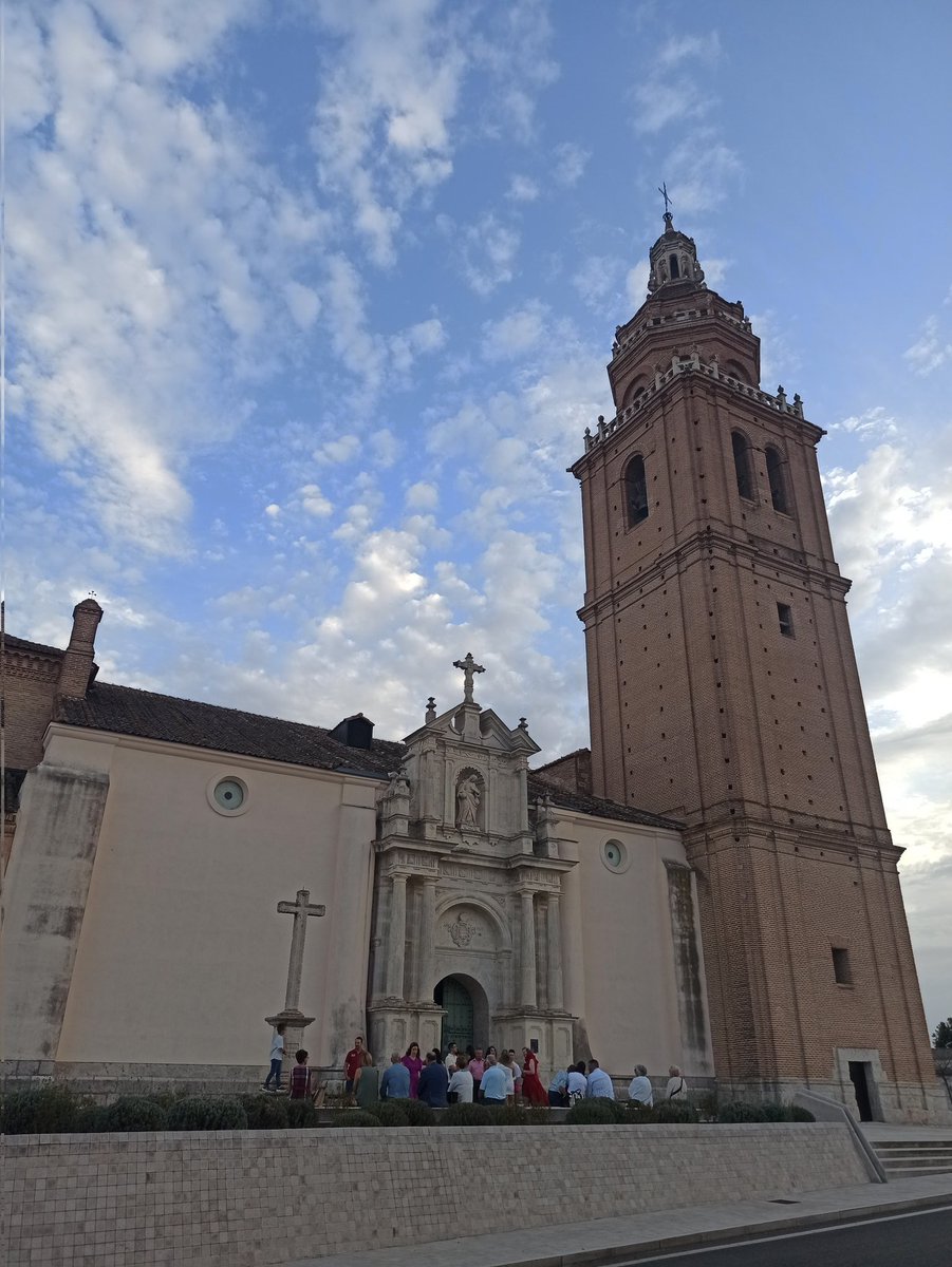 Tag Time (@tag_time_) on Twitter photo Muchas gracias a quienes ayer vinisteis a disfrutar con nosotros de la música en el incomparable marco de la iglesia de Sta. Mª Magdalena de Matapozuelos.
A por otros 300 años para su torre.
#Barbershop #ACapella
#Matapozuelos
<a href="/Dip_Va/">Diputación de Valladolid</a> Muchas gracias a quienes ayer vinisteis a disfrutar con nosotros de la música en el incomparable marco de la iglesia de Sta. Mª Magdalena de Matapozuelos.
A por otros 300 años para su torre.
#Barbershop #ACapella
#Matapozuelos
<a href="/Dip_Va/">Diputación de Valladolid</a>