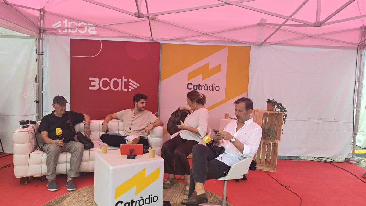 #ElSuplememtCatRàdio <a href="/som3cat/">3Cat</a>  en directe a <a href="/LaSetmana/">La Setmana</a> #LaSetmana25