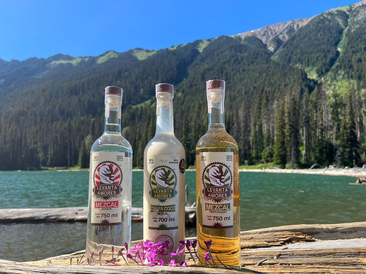 MezcaLevantAmor's tweet photo. Ahora nos mandan esta bella foto desde #Canada #mezcal #michoacan https://t.co/7R5VQUnOI4