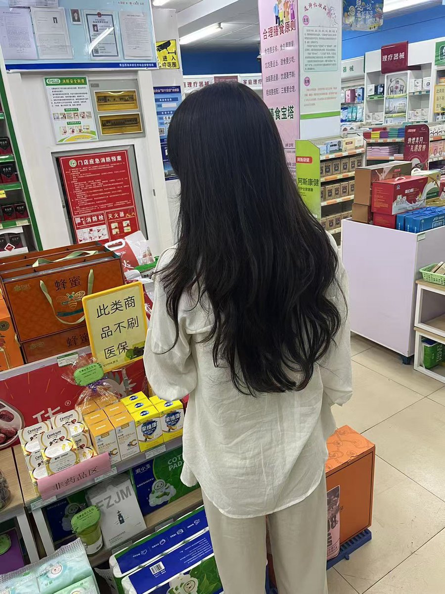 露露sama tweet media