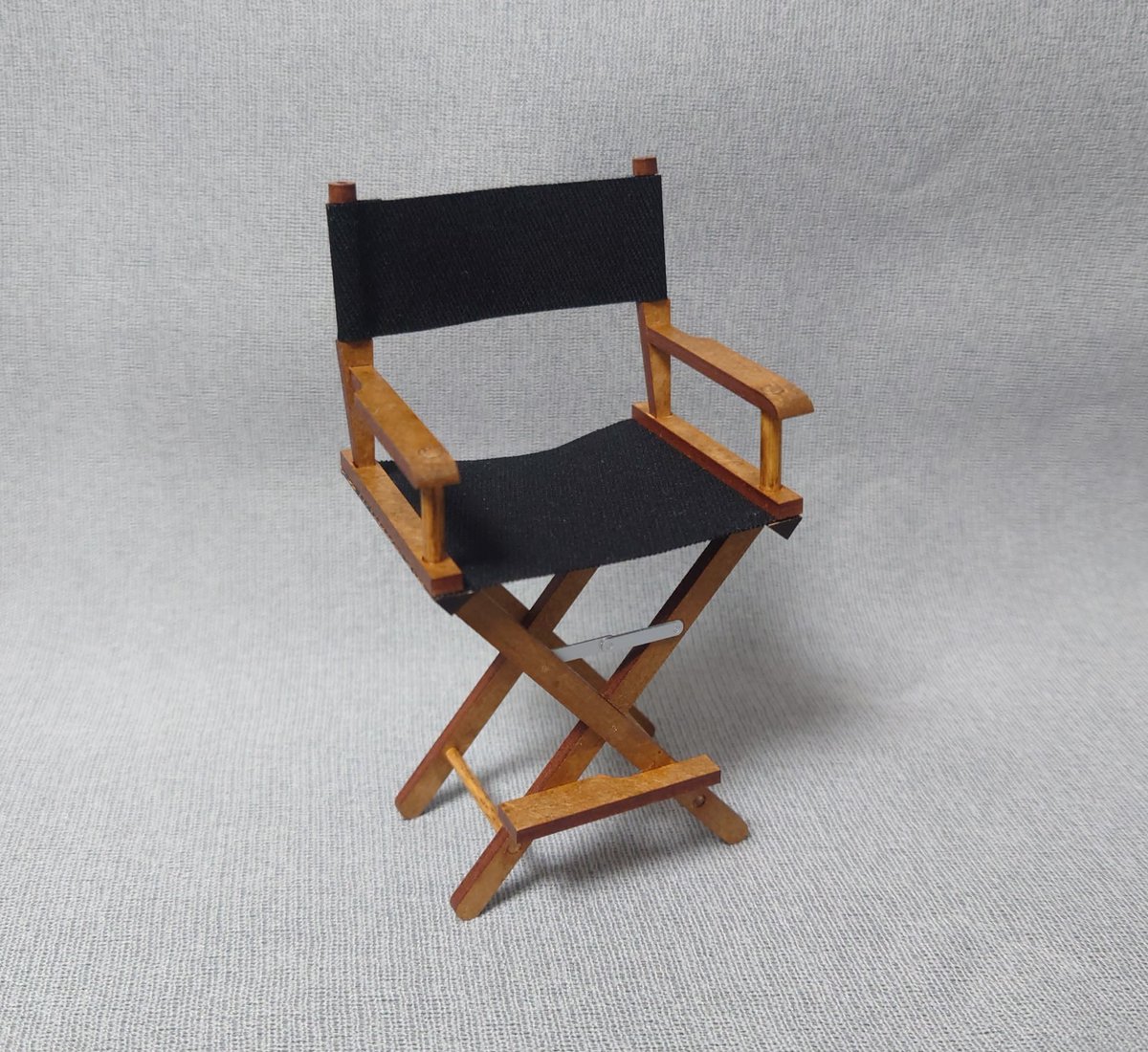 一八号 tweet media