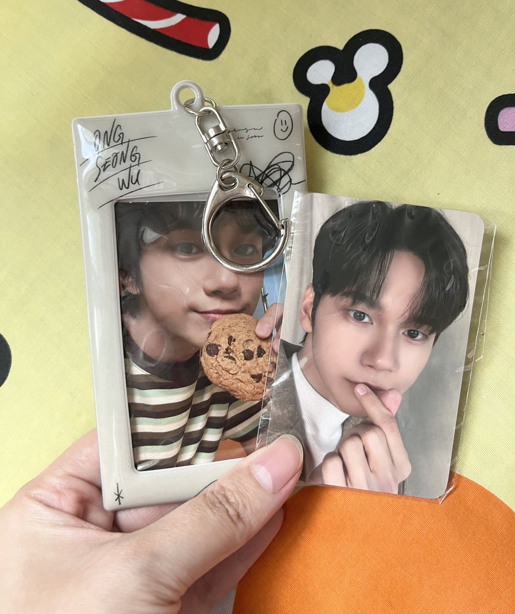 mimikomamm's tweet photo. อยากแจก set นี้ให้วีโร มีใครสนใจมั้ยคะ 🥹✨🫶🏻

#welo #ongseongwu https://t.co/LAPEd9f5xS