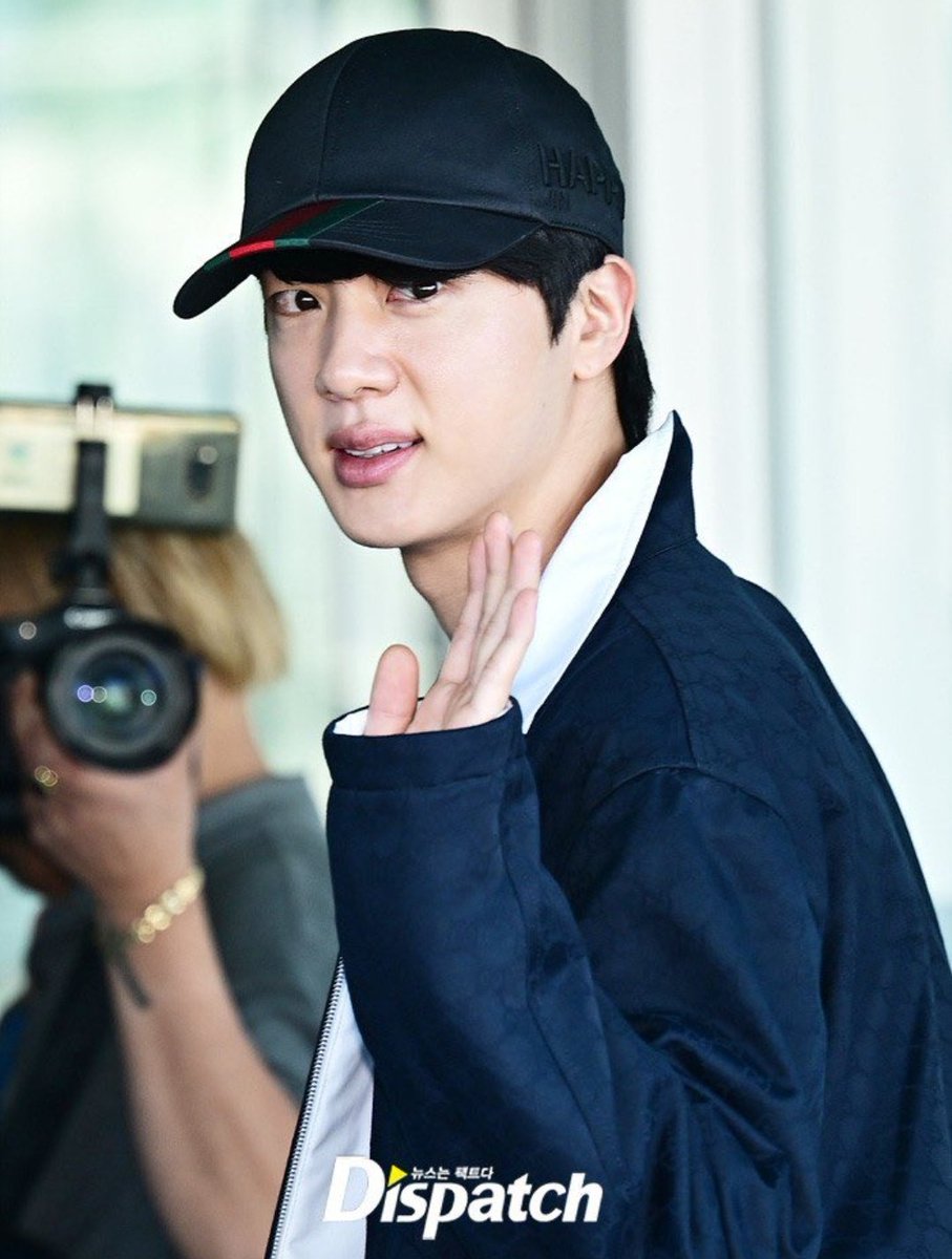 Jin of BTS will attend the Gucci Fashion Show in Milan on September 23rd.