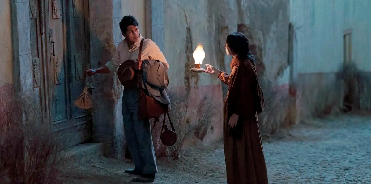 🏆 #Sujo arrasa en los #PremiosAriel2025
La cinta de Astrid Rondero y Fernanda Valadez se coronó como Mejor Película.

📍 Un triunfo que confirma la fuerza del cine mexicano independiente y el talento femenino.👏

Lee más🔗goo.su/eit5

#CineMexicano #Ariel2025 #Sujo