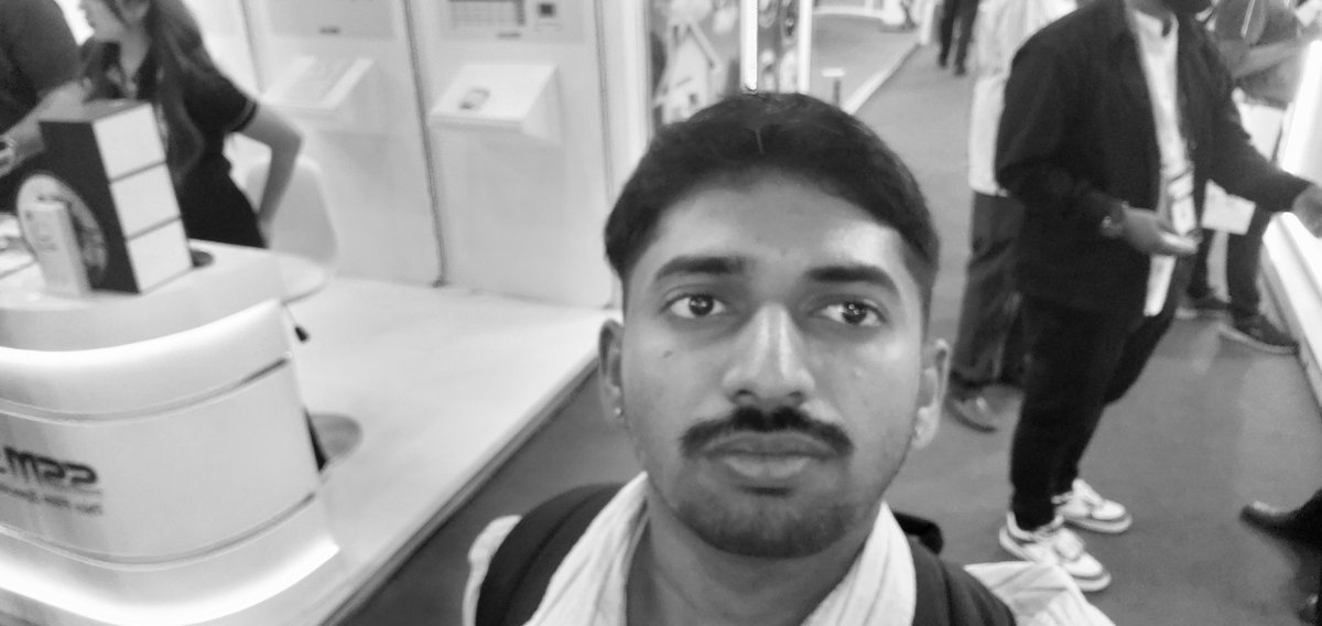 vaibhavbarike's tweet image. Had the privilege of attending Electronica India 2025 at BIEC on my birthday 🎉. Inspiring interactions with ASRock, Samsung Semiconductor, Sensortek, Hasco Relays &amp;amp; more. Left motivated, informed &amp;amp; excited for the future of electronics!
#Electronica2025 #BIEC
#India #world