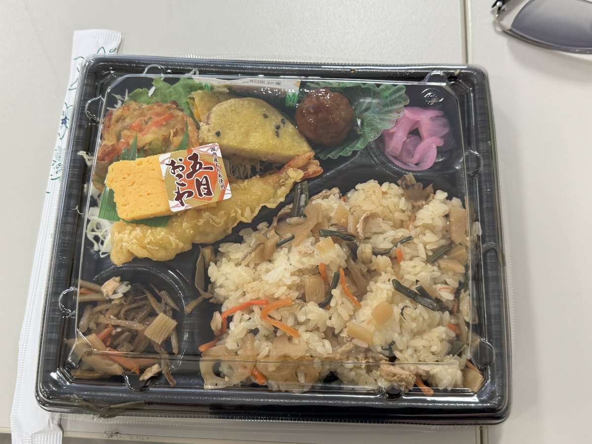 リハーサル🎷
と用意していただいたお昼🍱
美味しかったです！

間も無く本番