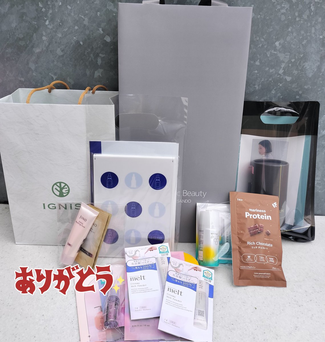 macaronimk's tweet image. あいたい美的　
ブースでいただいた物🎁