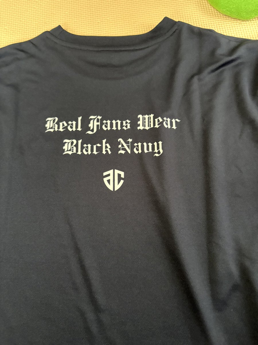 ファンクラブTシャツ届きました！バックプリントがかっこいいです😎#アルティーリ千葉