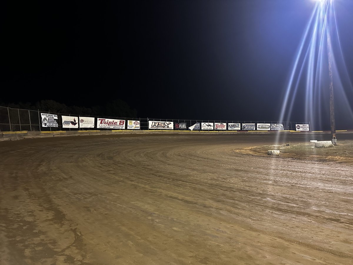 Lights out on 2025. 🚦 Thank you to our fans, partners &amp; staff—you’re the heartbeat of Wayne County Speedway. We appreciate &amp; love you all. ❤️ See you in 2026!