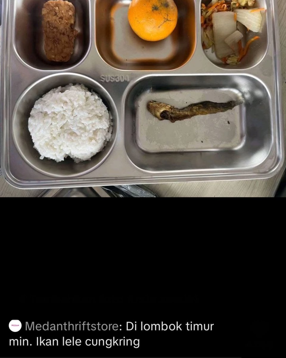 DS_yantie's tweet image. Nah kalau yg ini di Lombok pak 
Menu nya ikan lele cungkring katanya 🤣