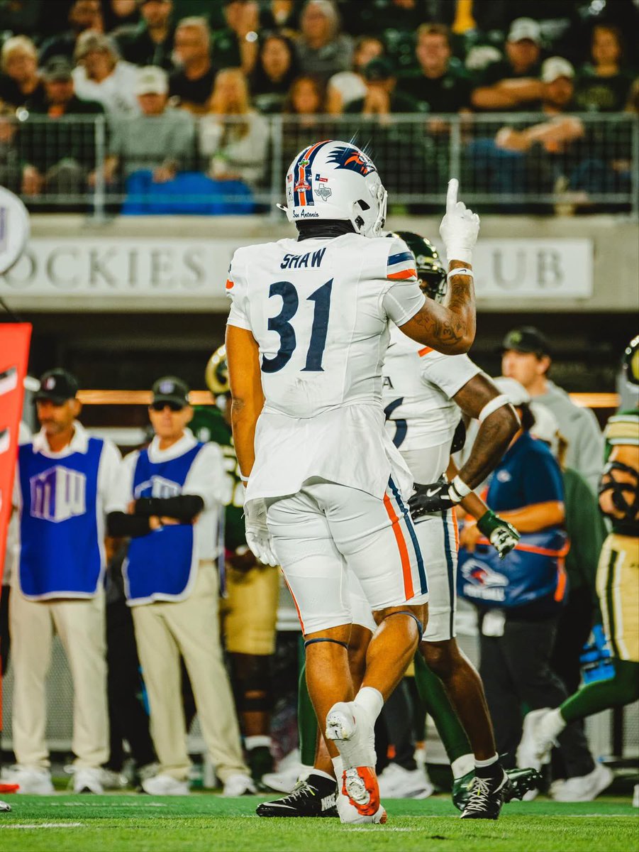 UTSA's tweet image. That’s a win!!! 🤙
UTSA 17 - Colorado State 16

#BirdsUp #LetsGo210