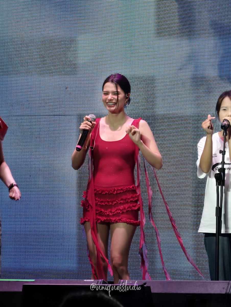 ๊ฟ emily ๐ต๐๐ฉท (@_dreamfstudio) on Twitter photo 2025.09.21
Becky Fanmeet in Nanning
<a href="/AngelssBecky/">Becky Armstrong</a>
#beckyangels๐งโโ๏ธ #becca #beckyarmstrong #beckyfanmeetinginnanning #idolfactoryTH 2025.09.21
Becky Fanmeet in Nanning
<a href="/AngelssBecky/">Becky Armstrong</a>
#beckyangels๐งโโ๏ธ #becca #beckyarmstrong #beckyfanmeetinginnanning #idolfactoryTH