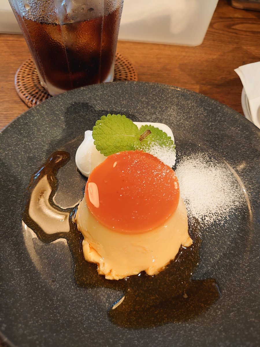 昨日の日帰り旅
運よく☔には遭遇せず、スタートはトラブリながらも大満喫🎶
ランチに伺ったカフェが静かで疲れを癒してくれた✨️
美味しかった〜☺️

#カフェモーツァルトアトリエ
#日帰り旅行